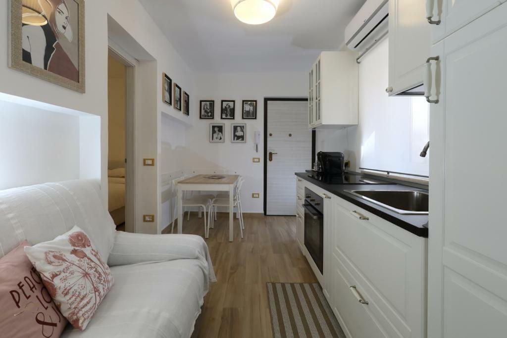 Appartamento Vicolo A Mare, Mazzeo Exterior photo