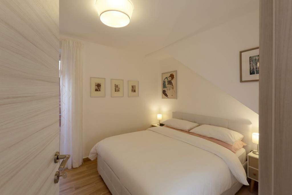 Appartamento Vicolo A Mare, Mazzeo Exterior photo